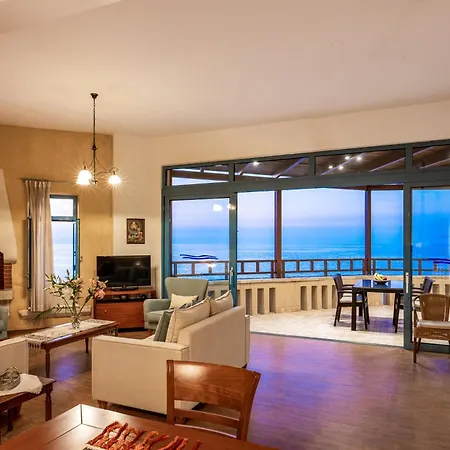 Captain's House & Hotel 3*