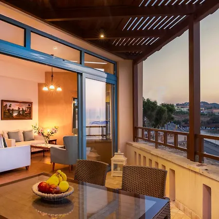 Captain's House & Hotel Panormos (Crete)